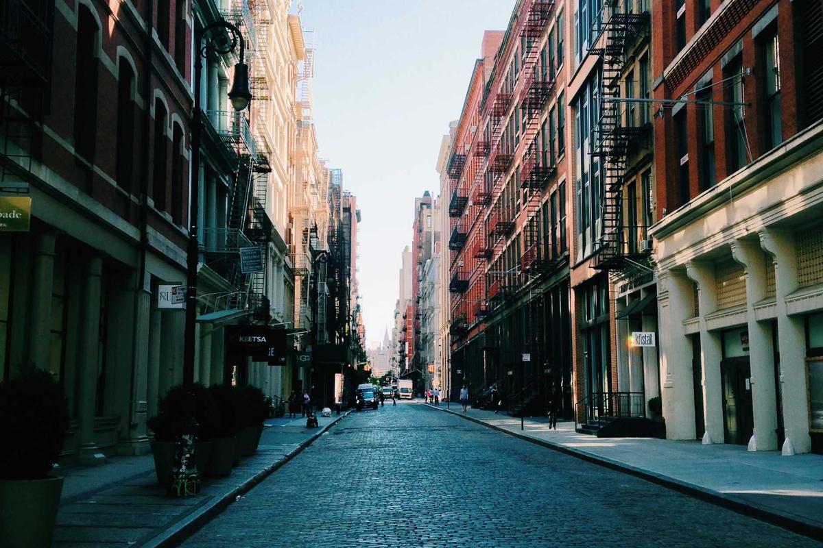 揭秘人因照明发展趋势：未来5年，光如何“懂”你并提升健康与效率？